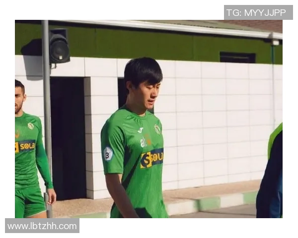 江门足球明星崛起之路：从地方小将到国家队焦点的成长历程